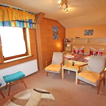 Ferienwohnung Altenkirchen Rueg 22 *