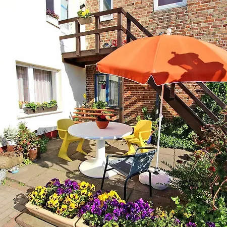 公寓 Ferienwohnung Altenkirchen Rueg 22 *